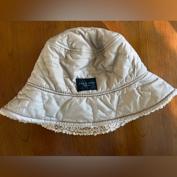 rag&bone Addison Reversible Bucket Hat - Picture 1 of 4